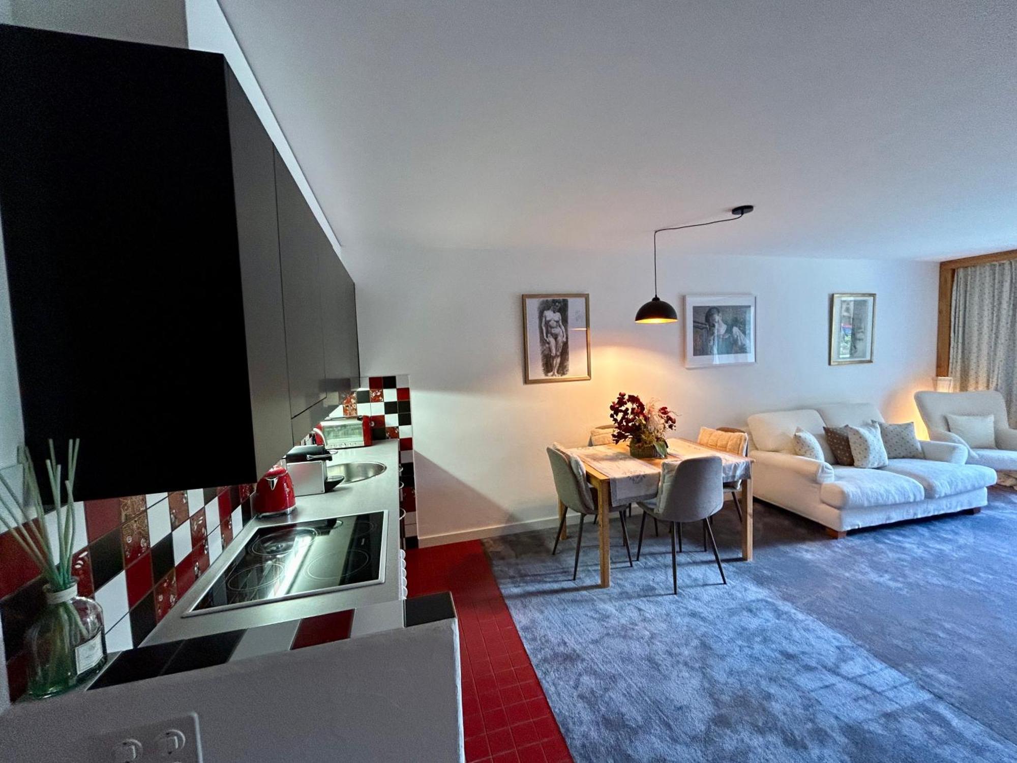 Alpine Apartment *